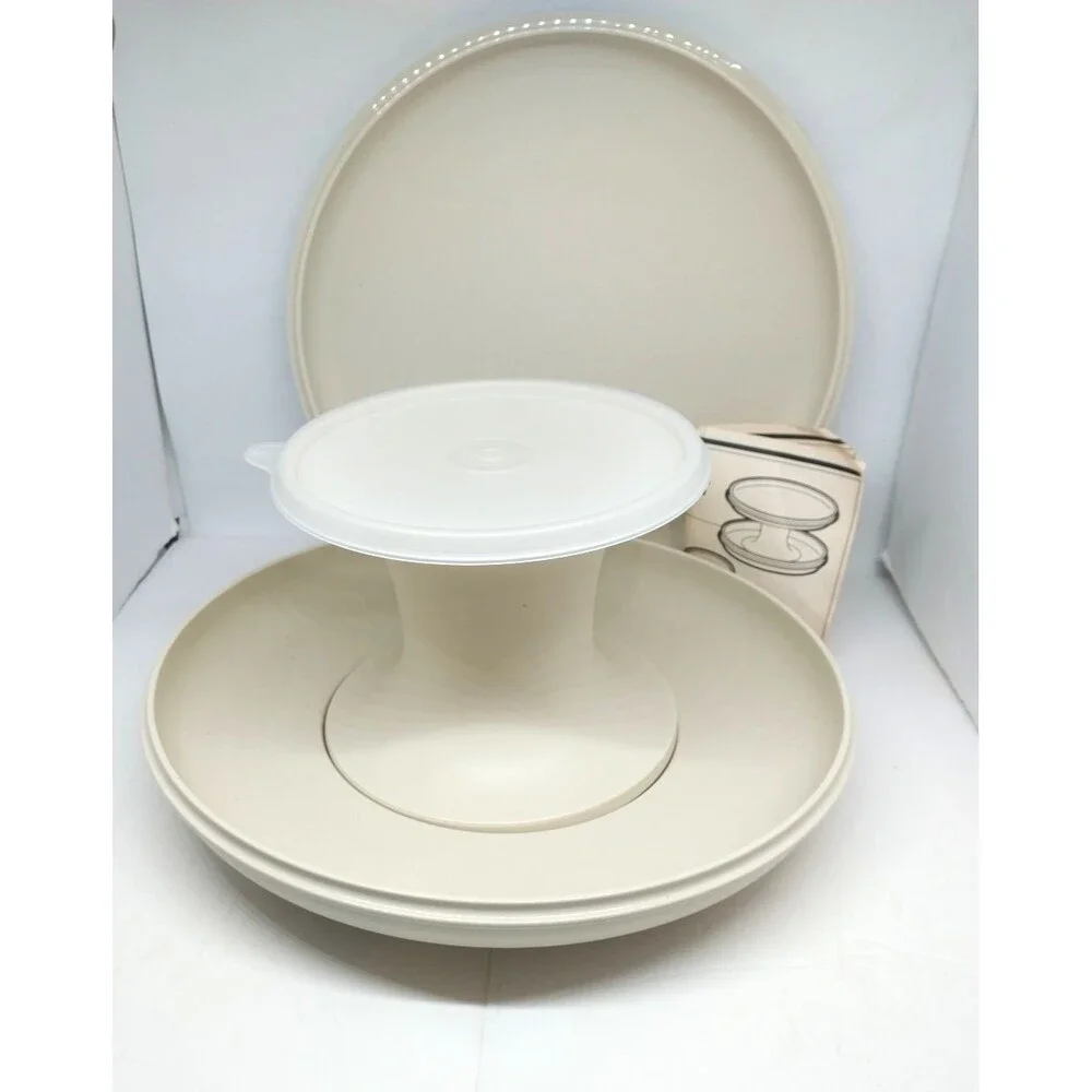 1983 Tupperware Serve It All Pedestal 4-pc Set #1532 Never used! Retro!